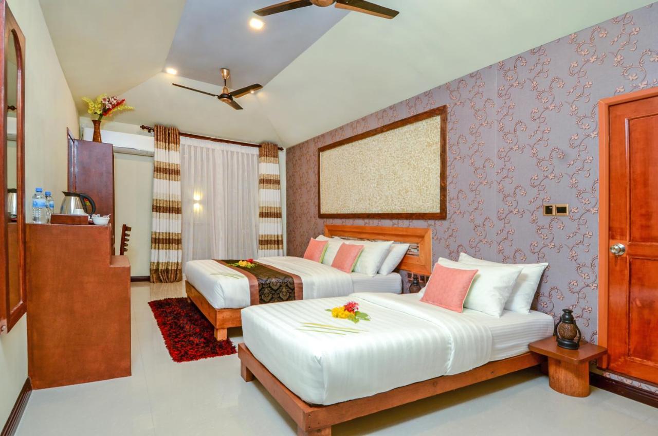 Maladiwa Beach & Spa Maafushi Exterior foto